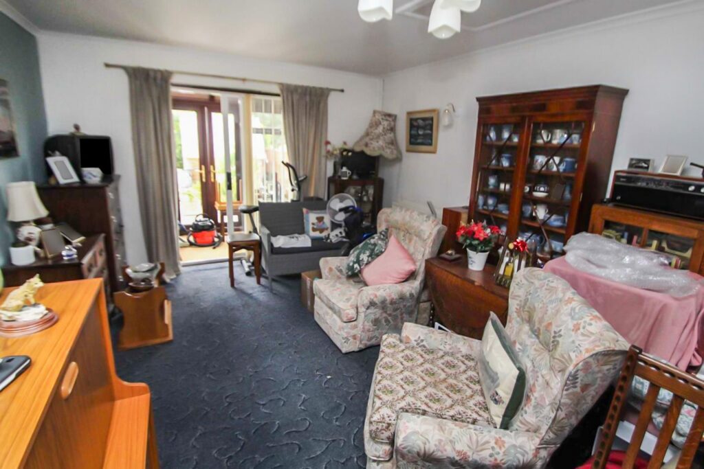 Eastwood Gardens, Off Mount Bradford Lane, St Martins photo 5