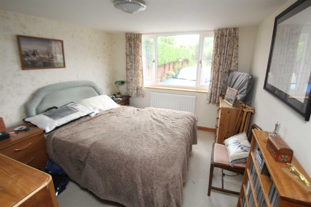 Eastwood Gardens, Off Mount Bradford Lane, St Martins photo 6