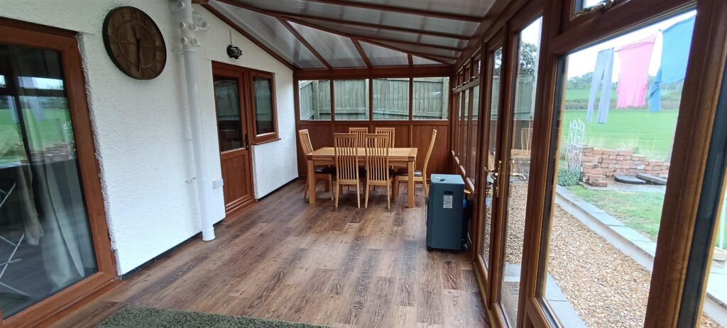 Llanrhaeadr Ym Mochnant photo 38