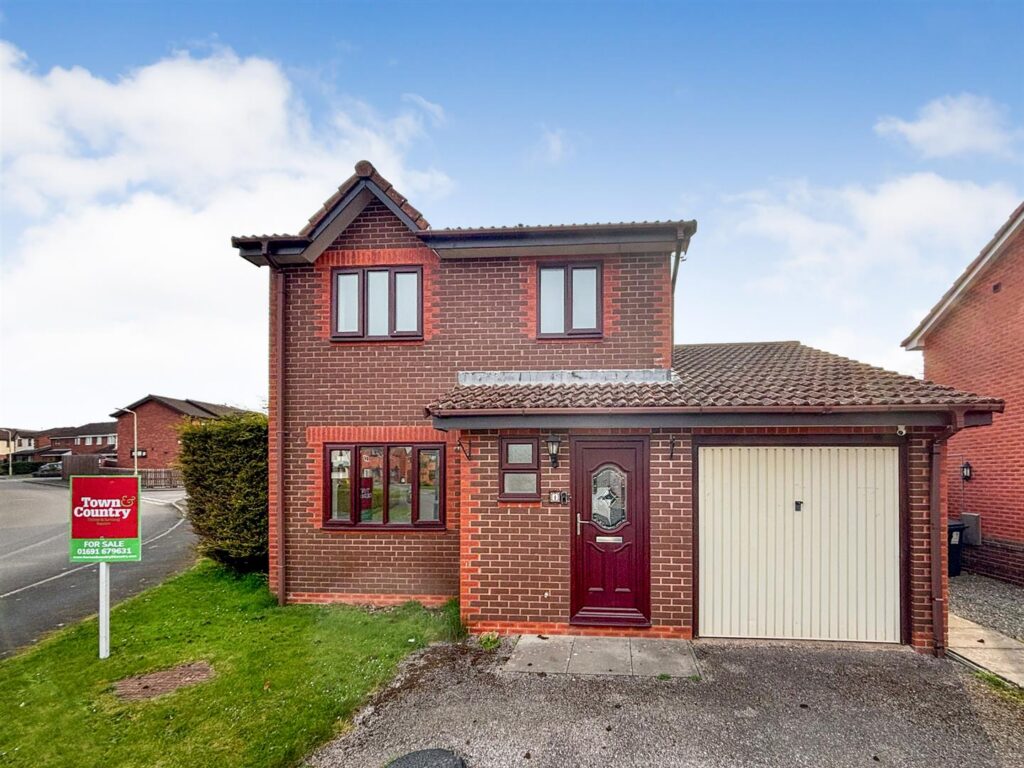 Crampton Court, Oswestry photo 19