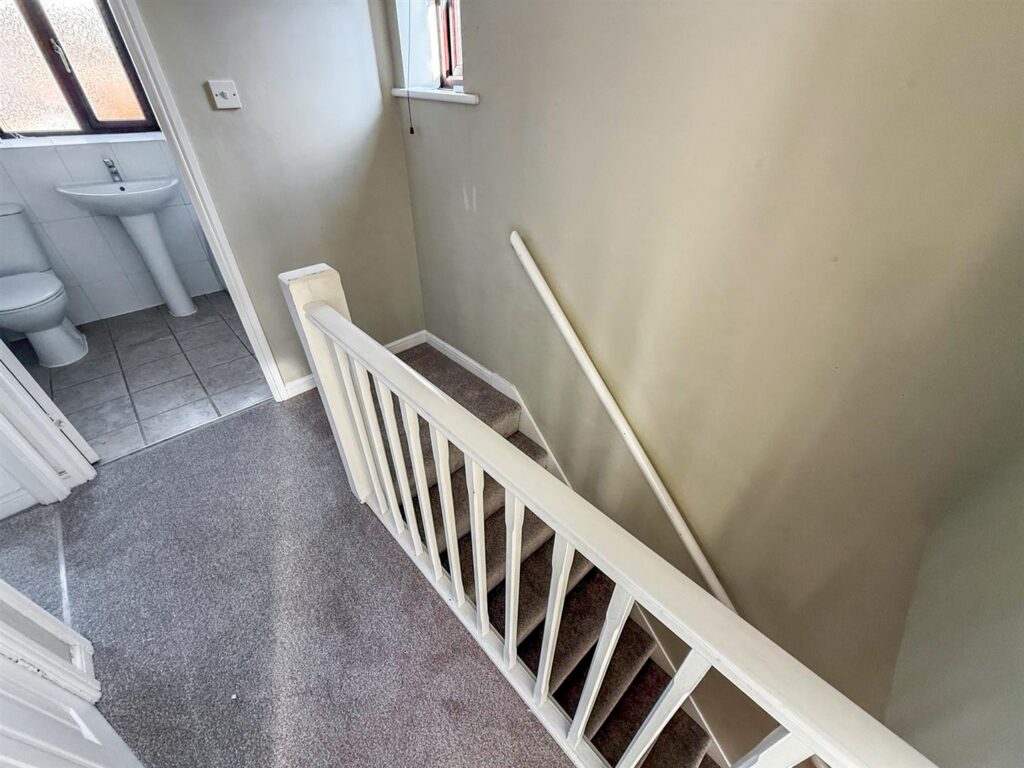Crampton Court, Oswestry photo 16
