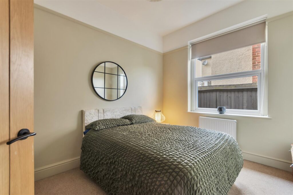 Whittington Road, Gobowen photo 12