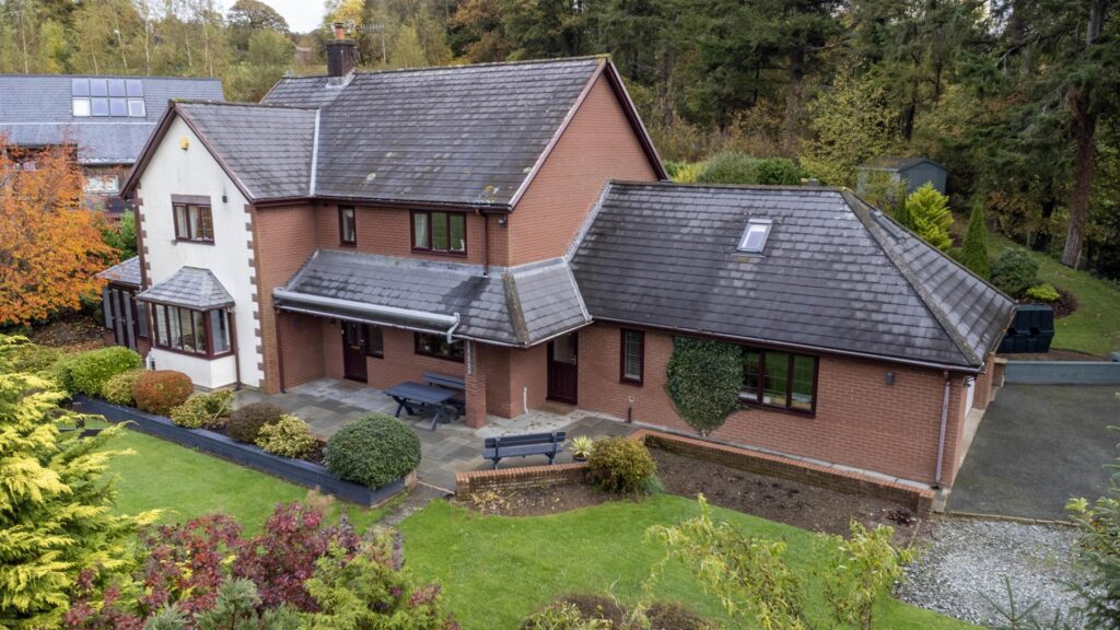Fforrd Y Cain, Llanfyllin photo 32