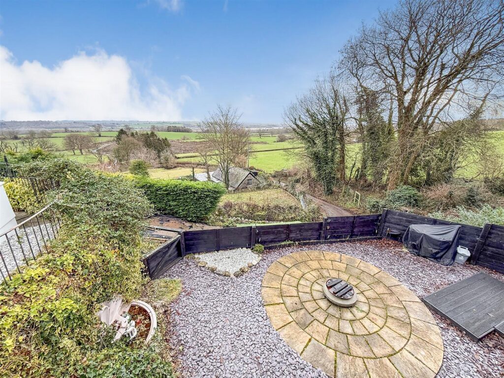 Fron Isaf, Chirk, Wrexham photo 24