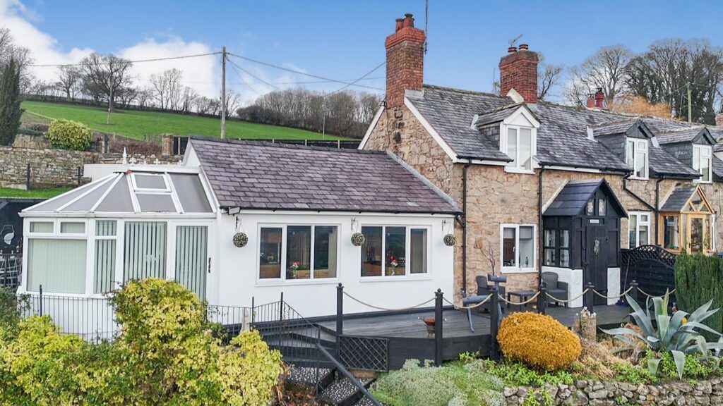 Fron Isaf, Chirk, Wrexham photo 16