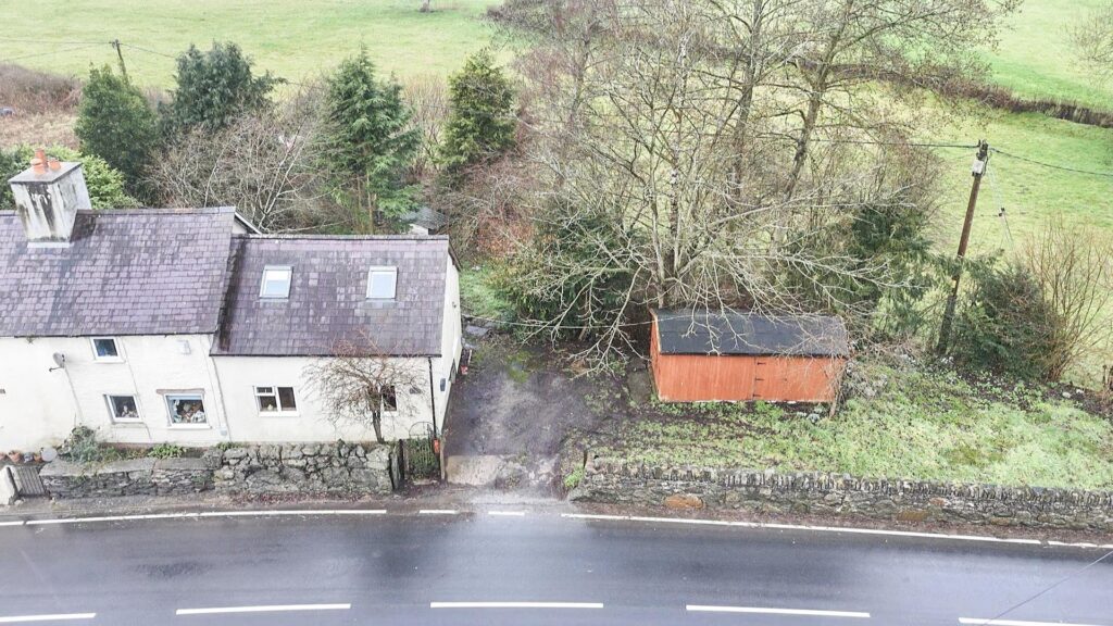 Folt Terrace, Gwyddelwern photo 14