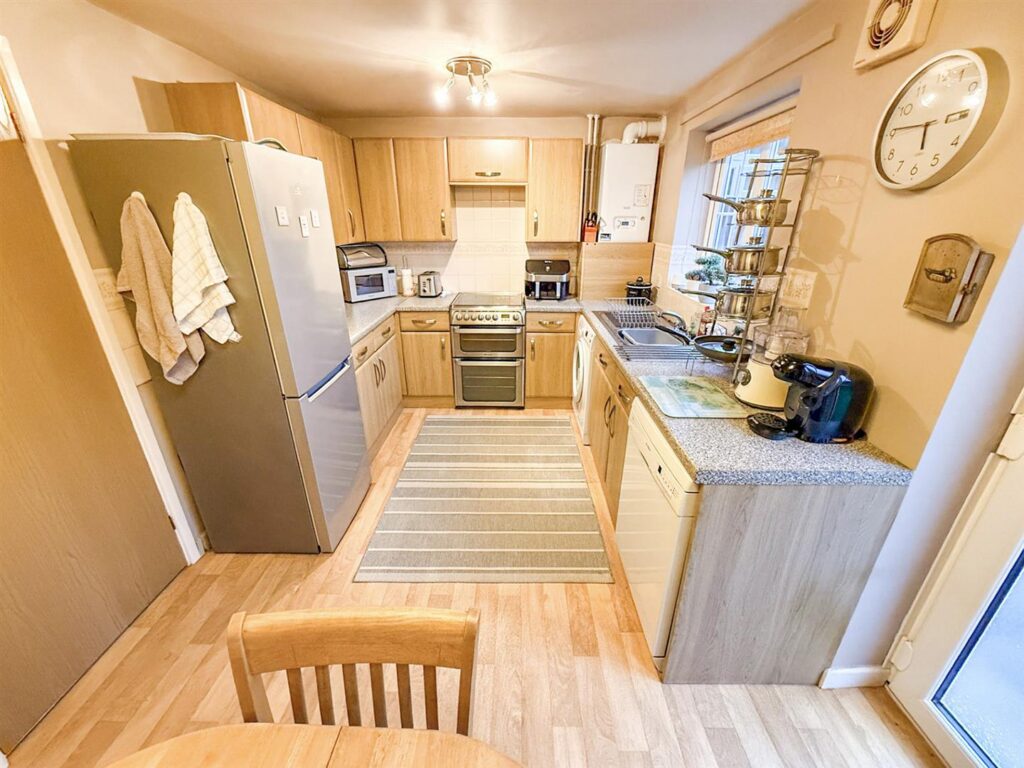 Cabin Lane, Oswestry photo 4