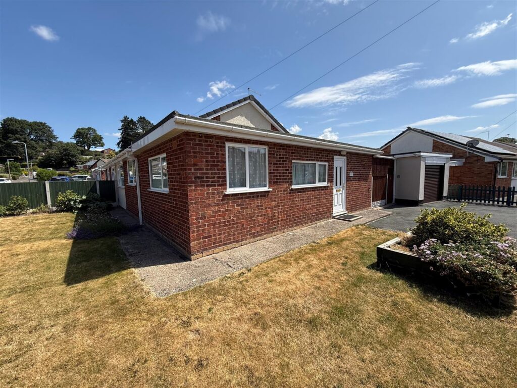 Bridgeman Road, Oswestry photo 15