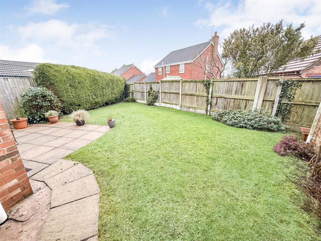 Cabin Lane, Oswestry photo 3