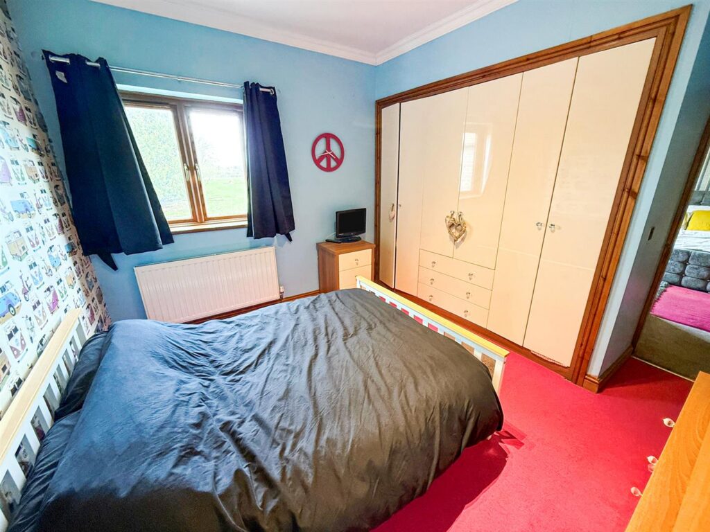 Brookside, Morda photo 10