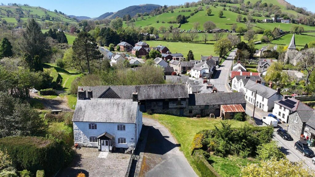 Penybontfawr, Oswestry photo 32