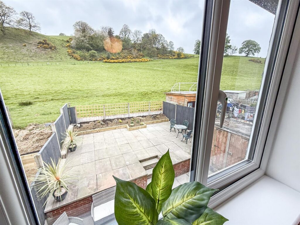 Bron Y Gaer, Llanfyllin photo 19