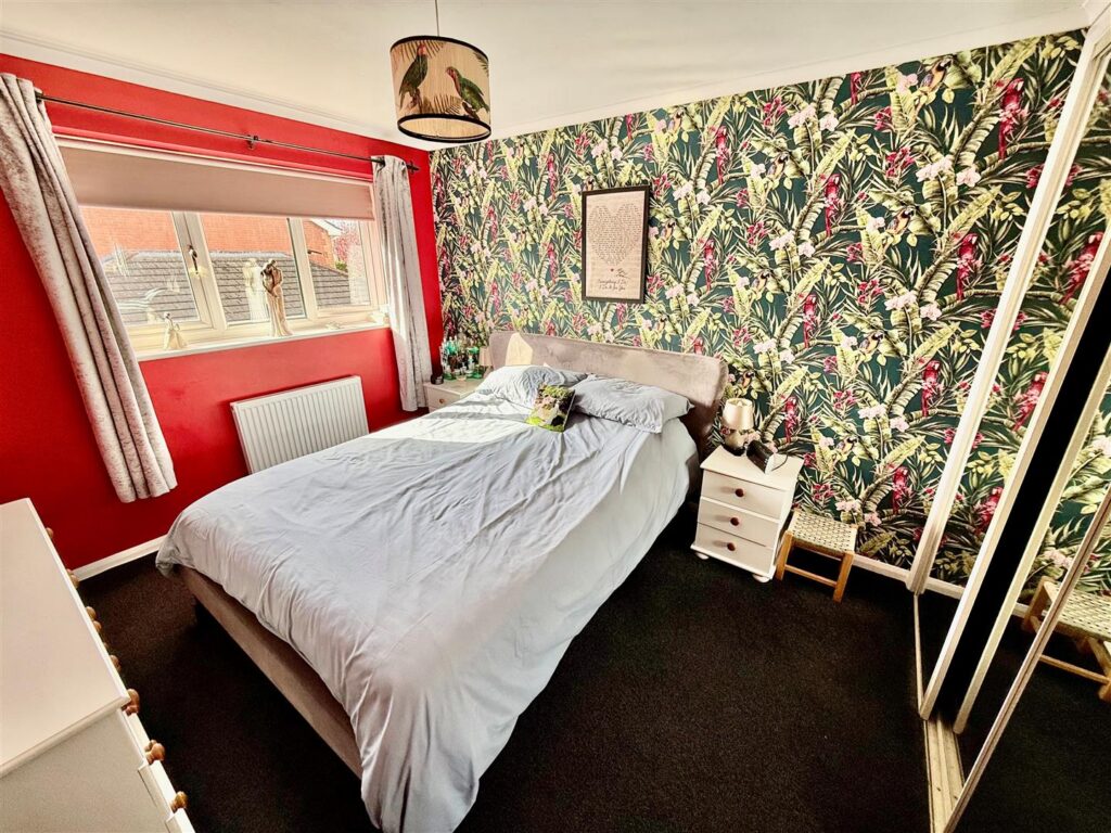 Aspen Grange, Weston Rhyn, Oswestry photo 12
