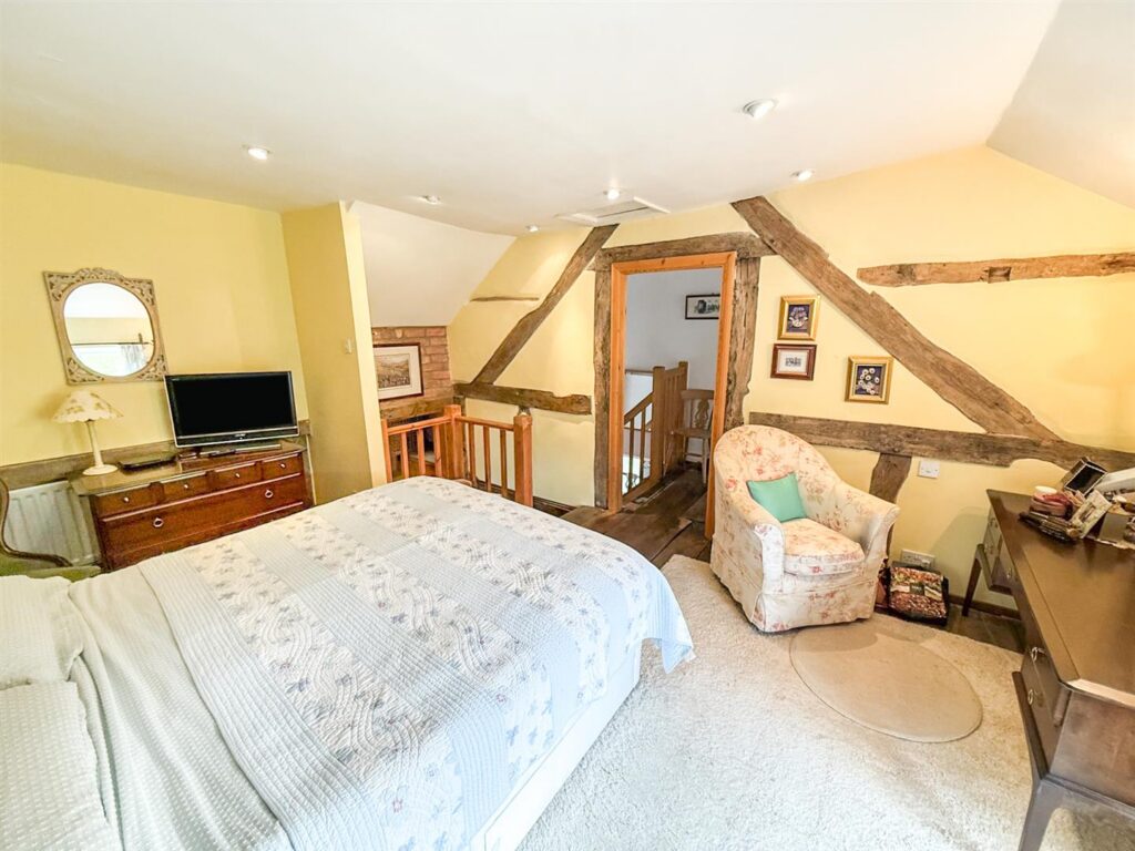 Llanfair Caereinion, Welshpool photo 19