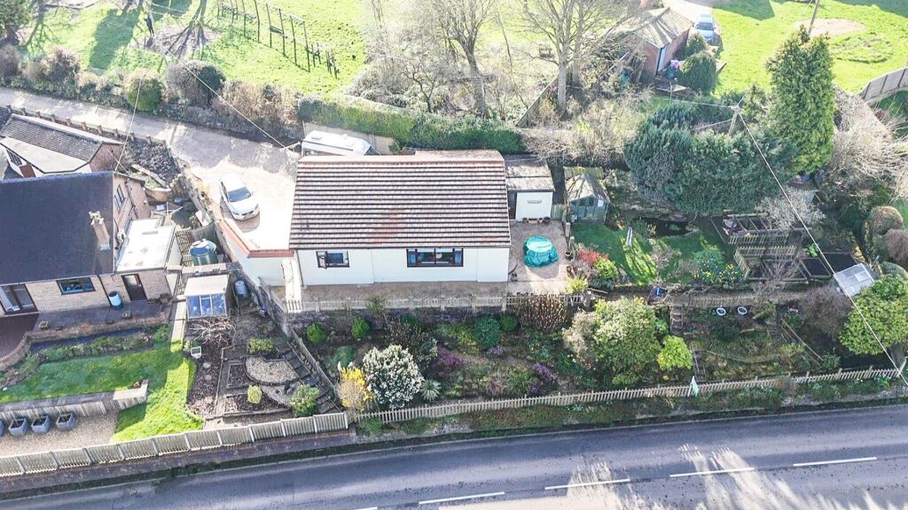 Pentre, Chirk, Wrexham photo 8
