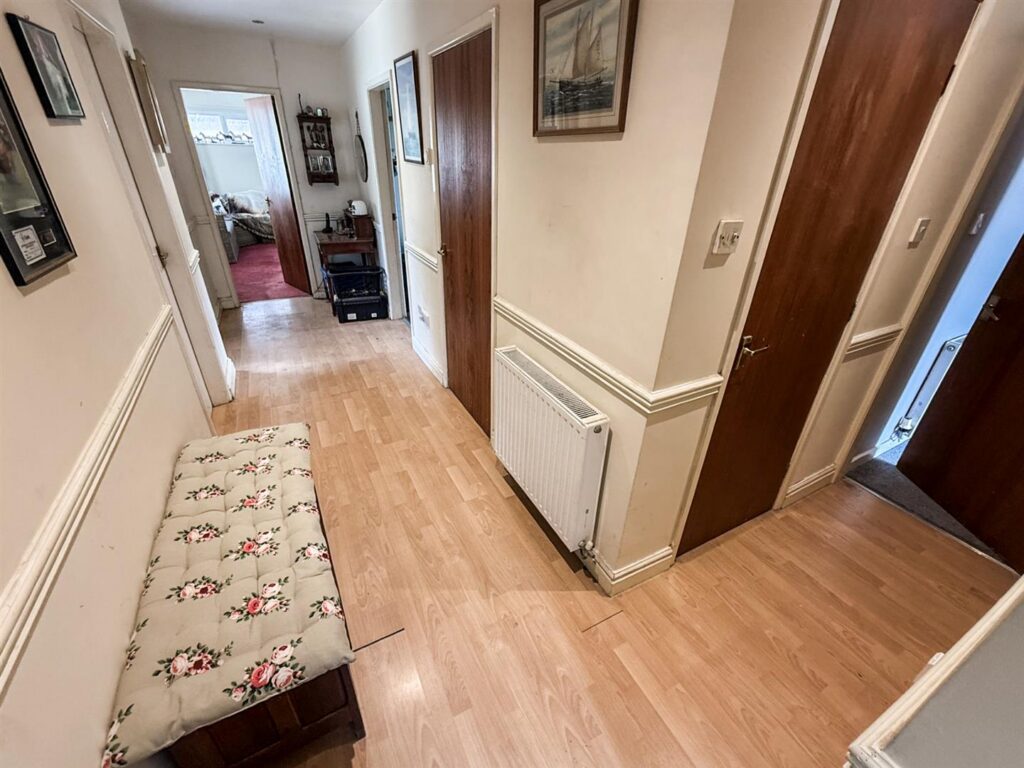 Pant, Oswestry photo 8