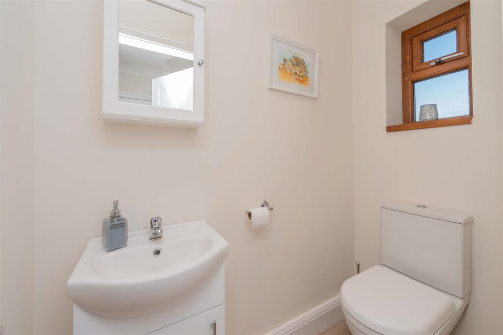 Woodhill, Oswestry photo 22