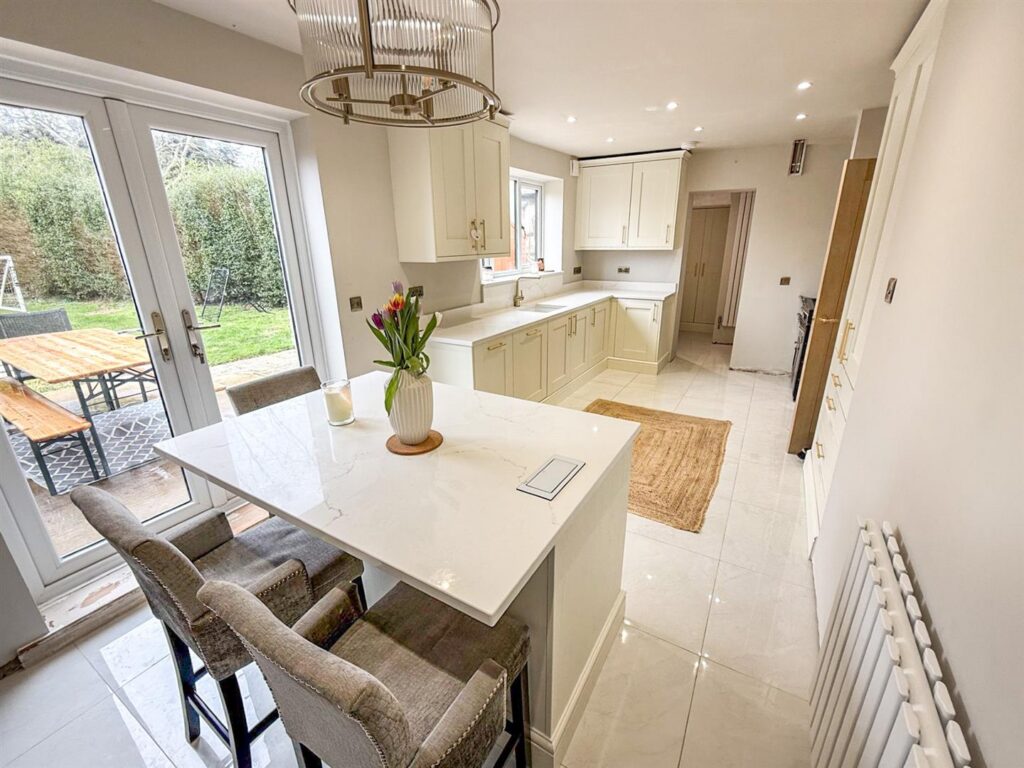 Hawthorn Grove, Oswestry photo 7