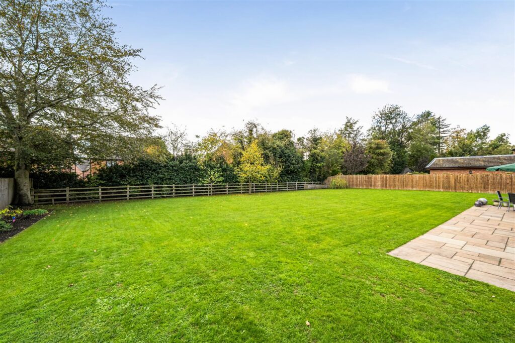 Off Morda Road, Oswestry photo 26