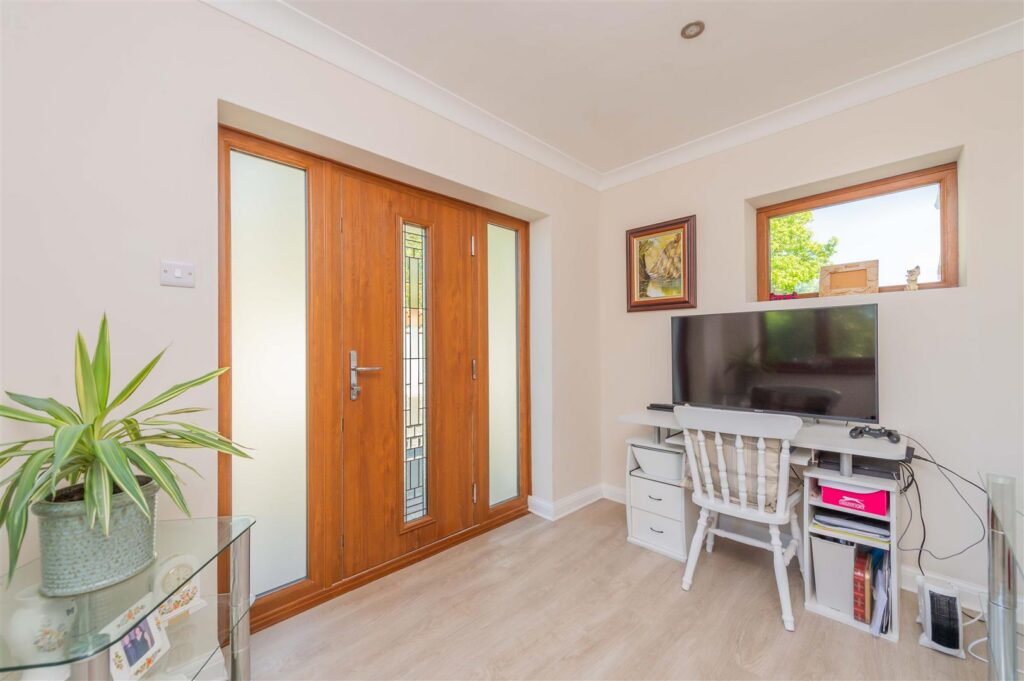 Woodhill, Oswestry photo 20