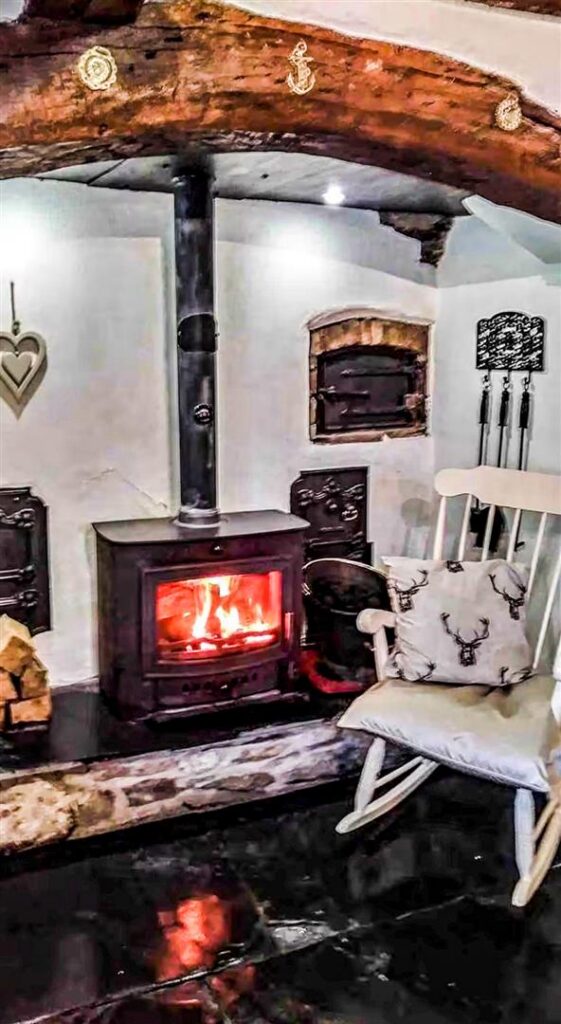 Cymdu, Llanrhaeadr Ym Mochnant photo 41