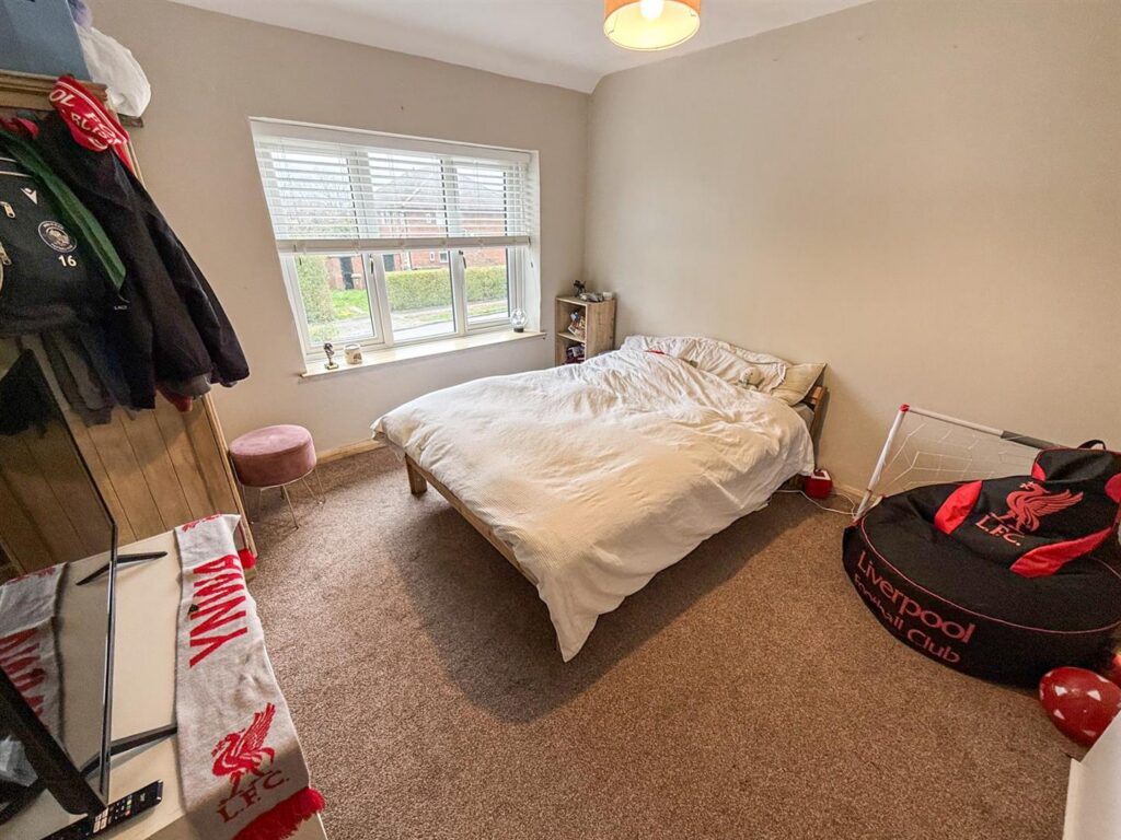Hawthorn Grove, Oswestry photo 15