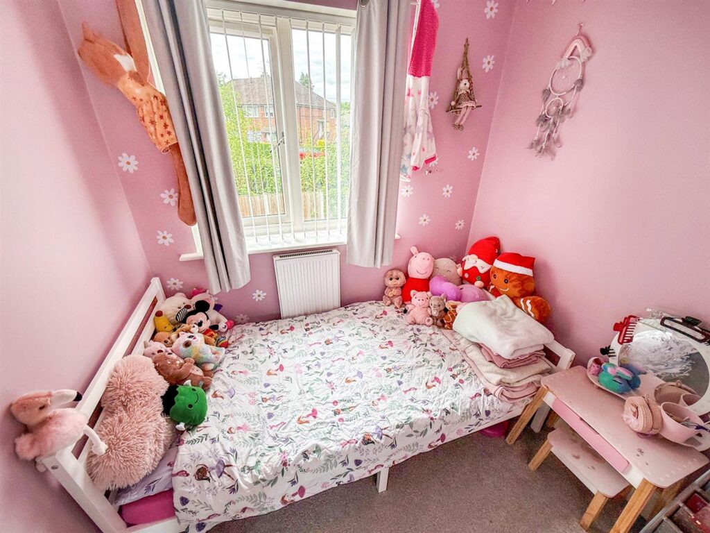 Lovett Place, Gobowen, Oswestry photo 7