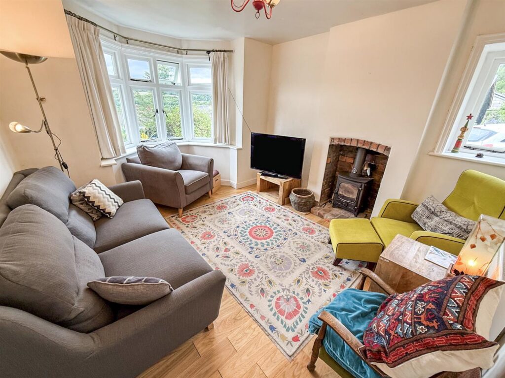 Russell Street, Cefn Mawr, Wrexham photo 10