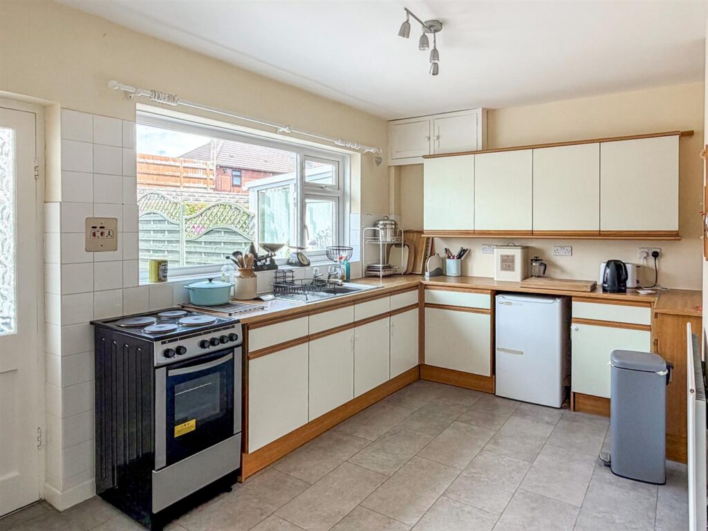 Stargarreg Lane, Pant, Oswestry photo 3