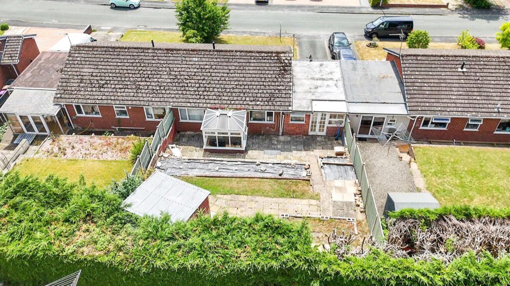 Perry Road, Rhewl, Gobowen, Oswestry photo 13