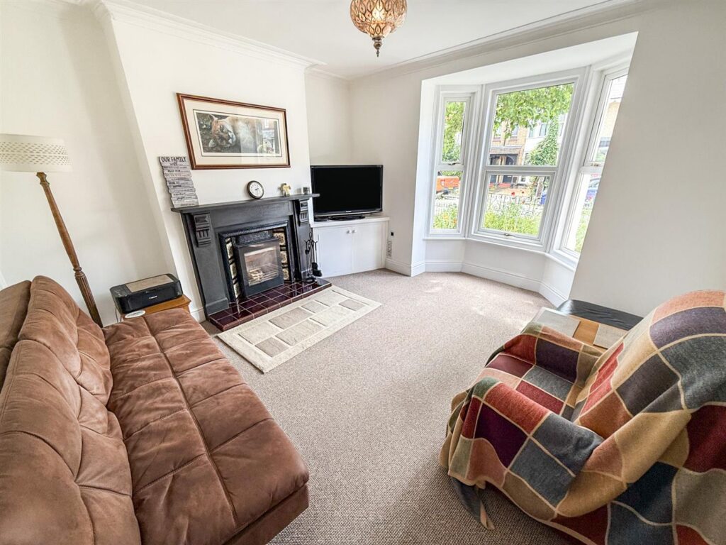 Ferrers Road, Oswestry photo 6