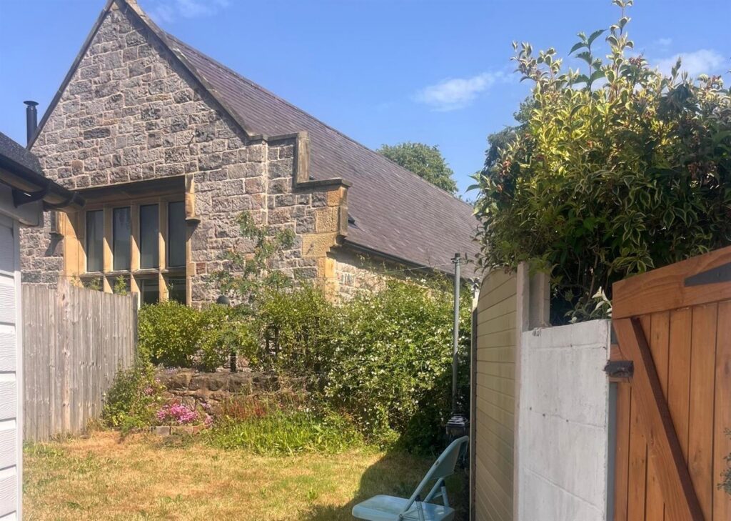 Brynhafod Road, Oswestry photo 14