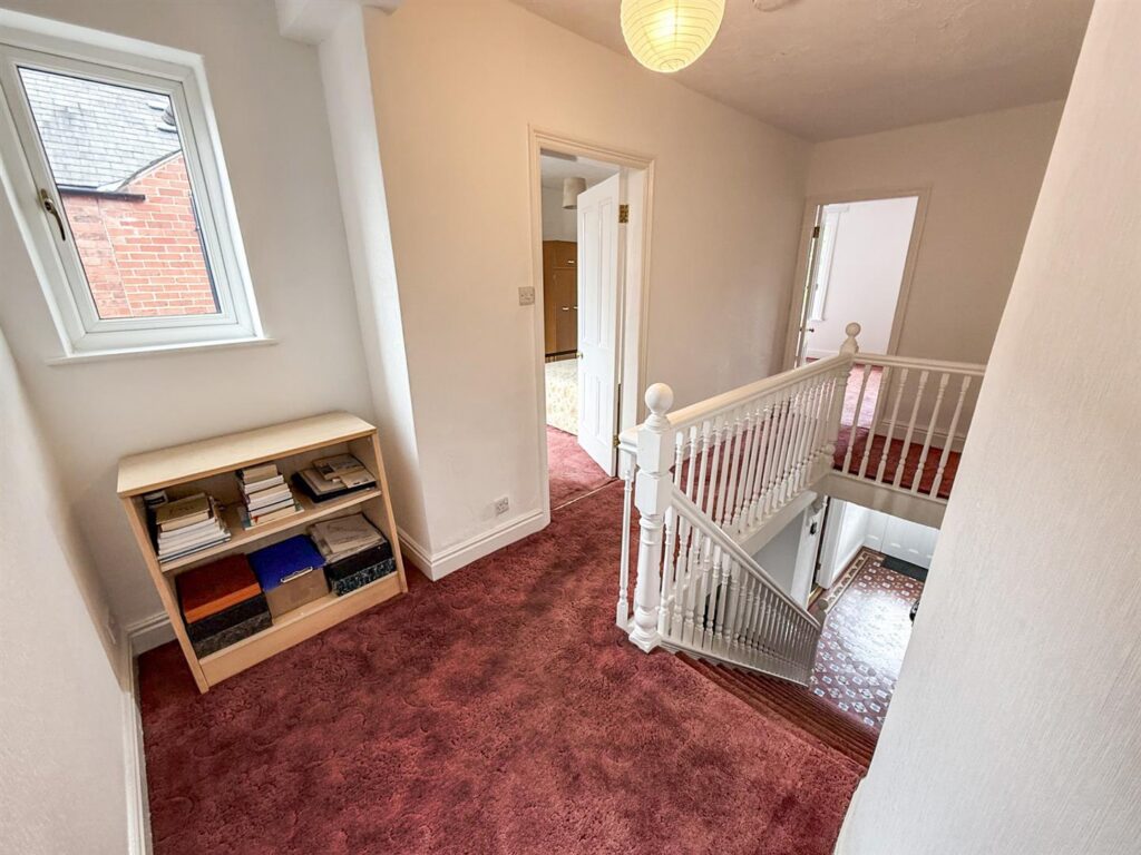 Ferrers Road, Oswestry photo 15