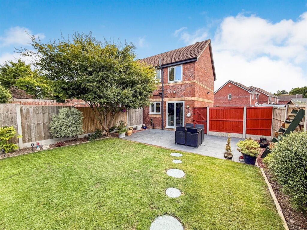 Yr Helfa, Chirk, Wrexham photo 13