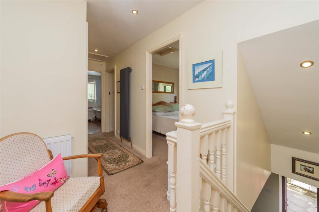 Forest Hills, Chirk photo 19