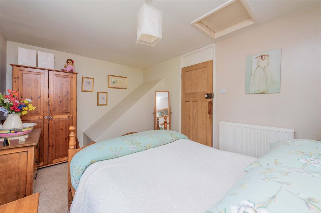 Forest Hills, Chirk photo 23