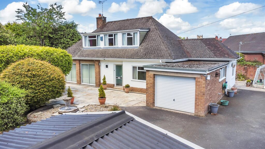 Off Weston Avenue, Oswestry photo 18