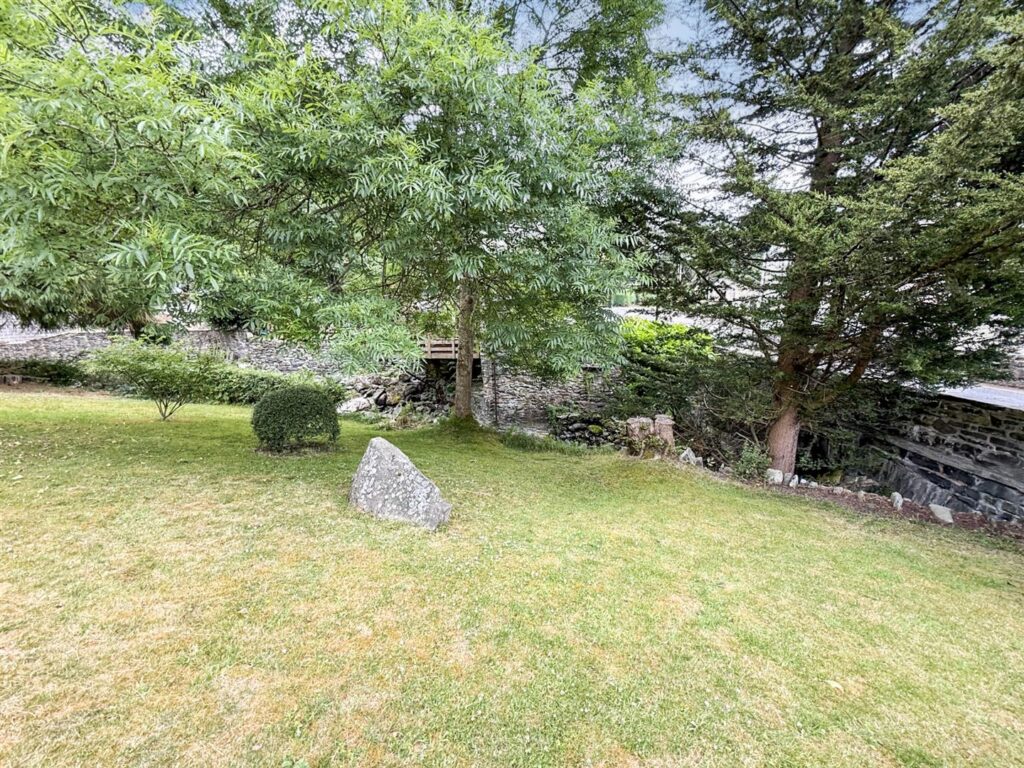 Aberteirw Terrace, Pandy, Llangollen photo 10