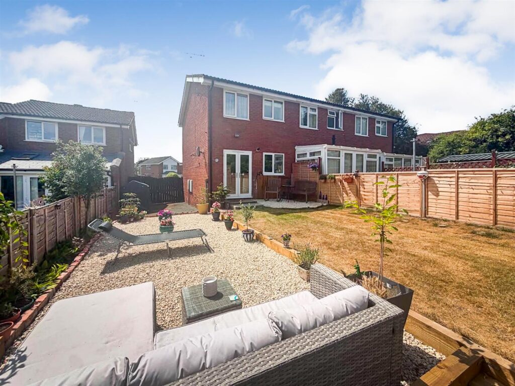 Middleton Road, Oswestry photo 2