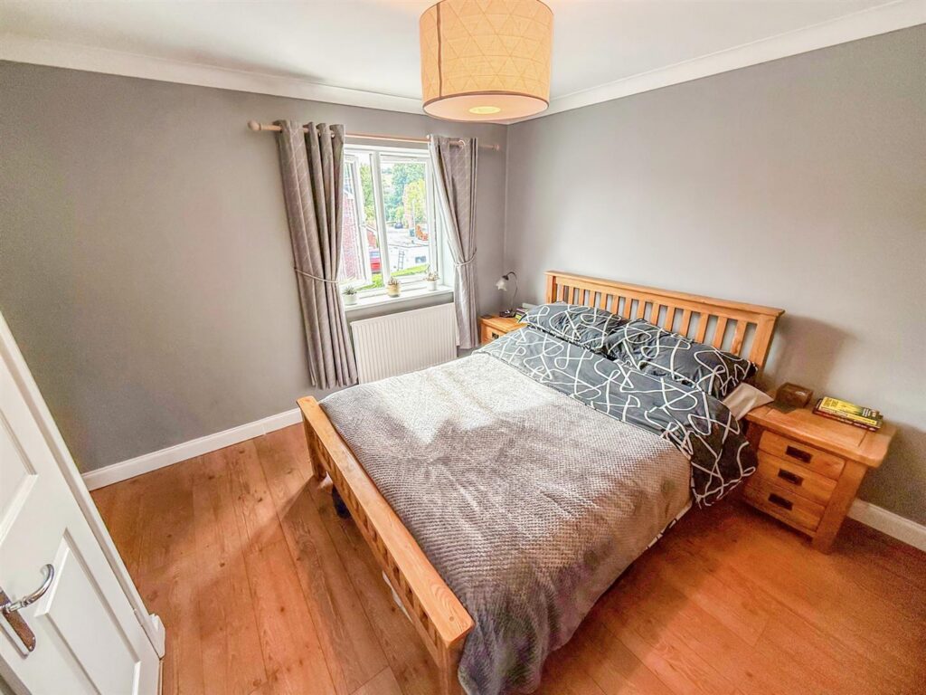 Yr Helfa, Chirk, Wrexham photo 10