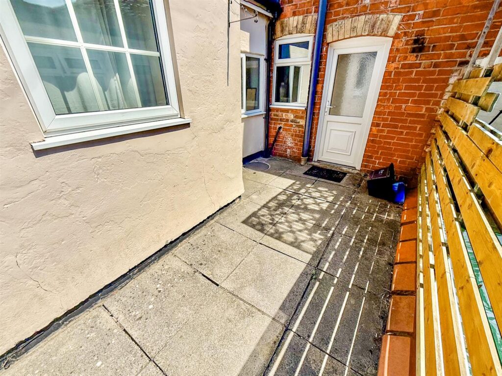 Victoria Street, Oswestry photo 11