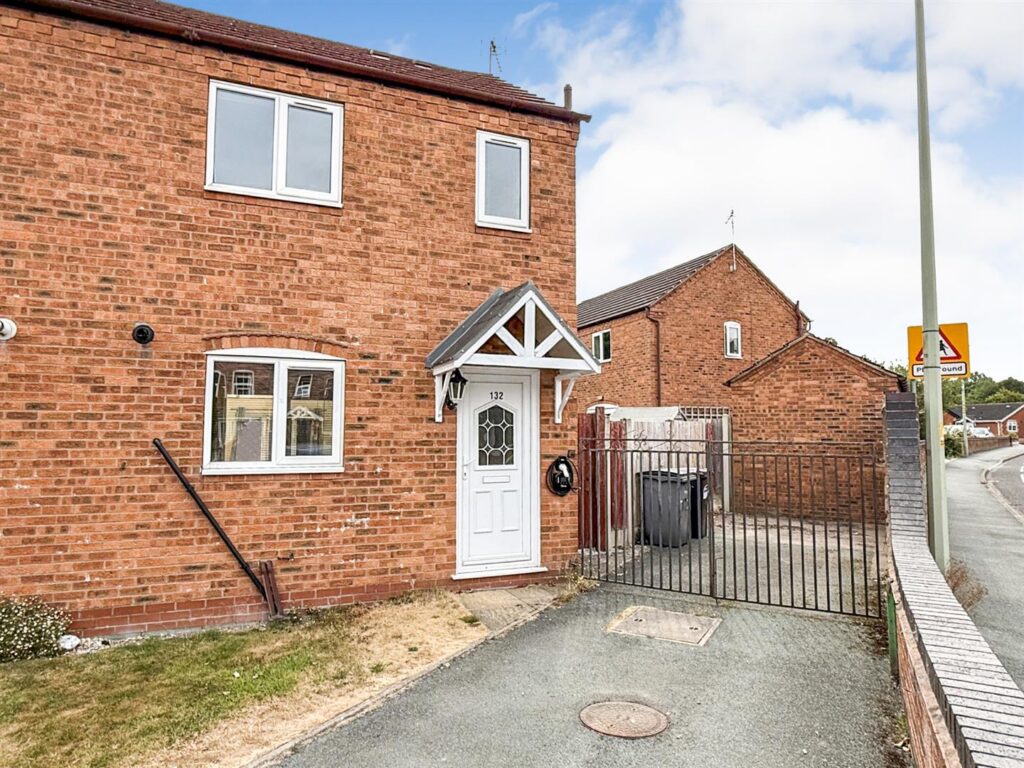 Cabin Lane, Oswestry photo 1