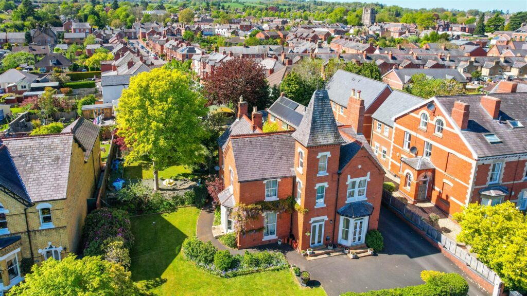 Queens Road, Oswestry photo 8