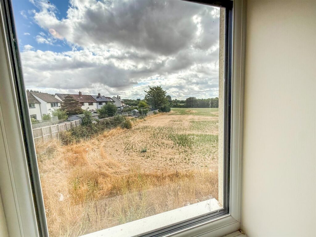 Queensway, Nesscliffe, Shrewsbury photo 19