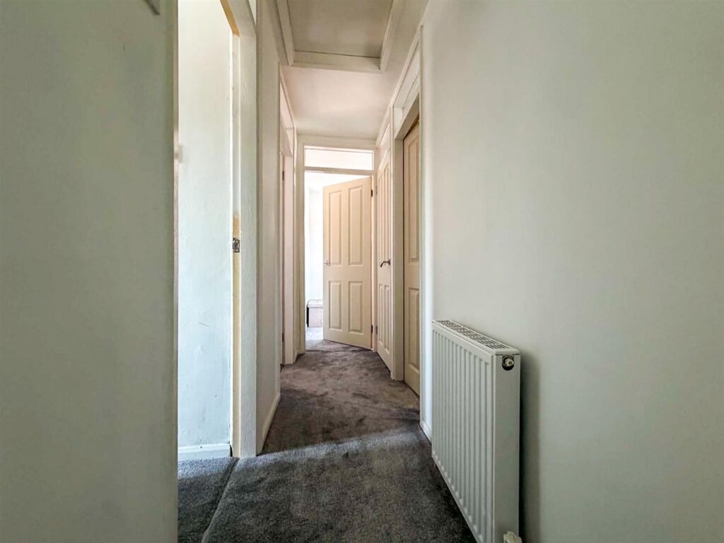 Brookhouse Road, Oswestry photo 7