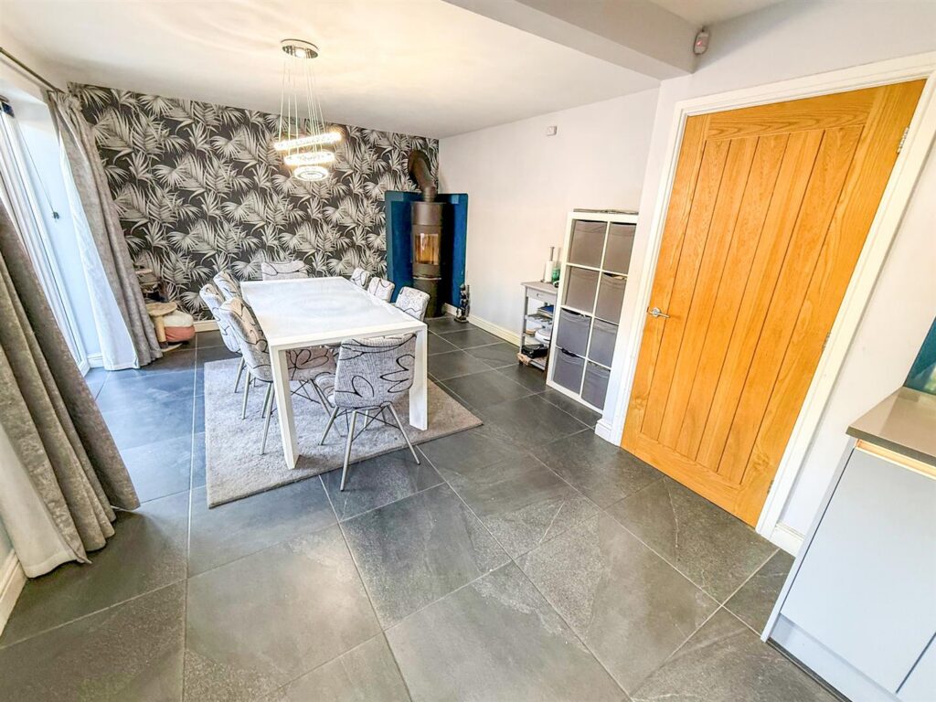 Green End, Oswestry photo 19