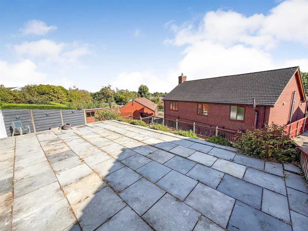 Green End, Oswestry photo 24