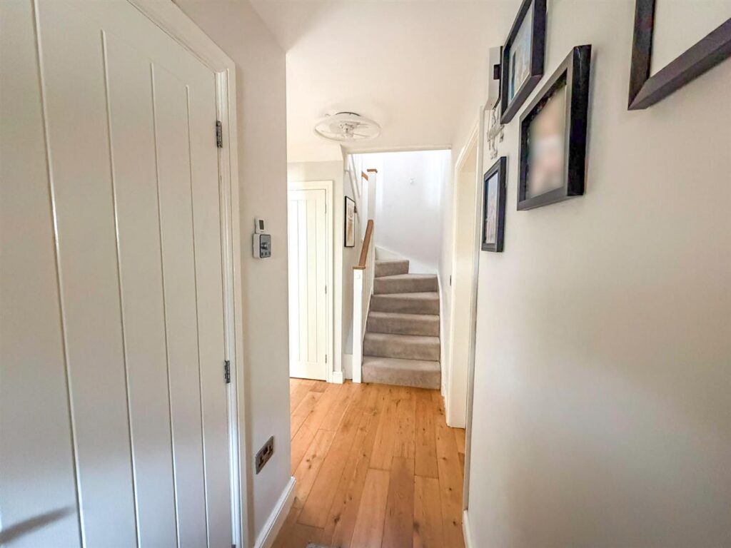 Kinalt Crescent, St. Martins, Oswestry photo 5