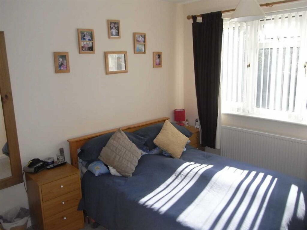 Penycae Avenue, Gobowen photo 5