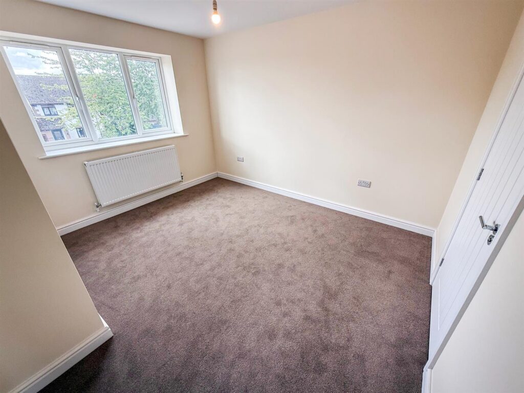 Queensway, Nesscliffe, Shrewsbury photo 11